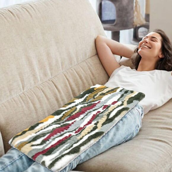 Full Weighted Extra Large Electric Heating Pad for Moist & Dry Therapy - Picture 5 of 7